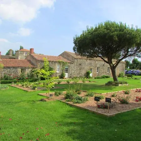 Maison Spacieuse Proche Du Centre De + Jardin Cloture בית נופש *
